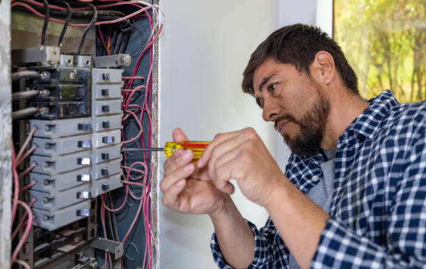 Best Commercial Electrician Services  in Hamilton City, CA